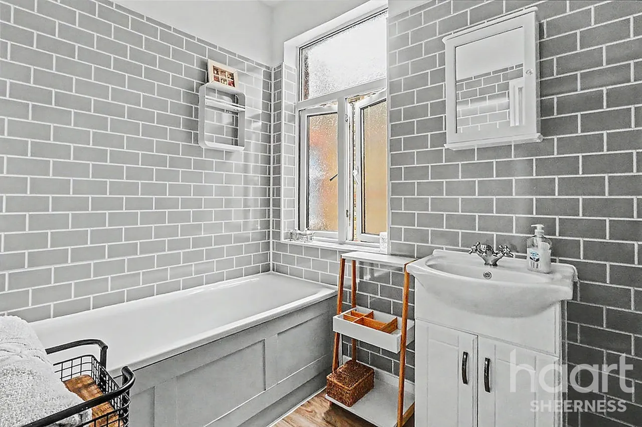 Marine Parade, Sheerness, ME12, photo 22