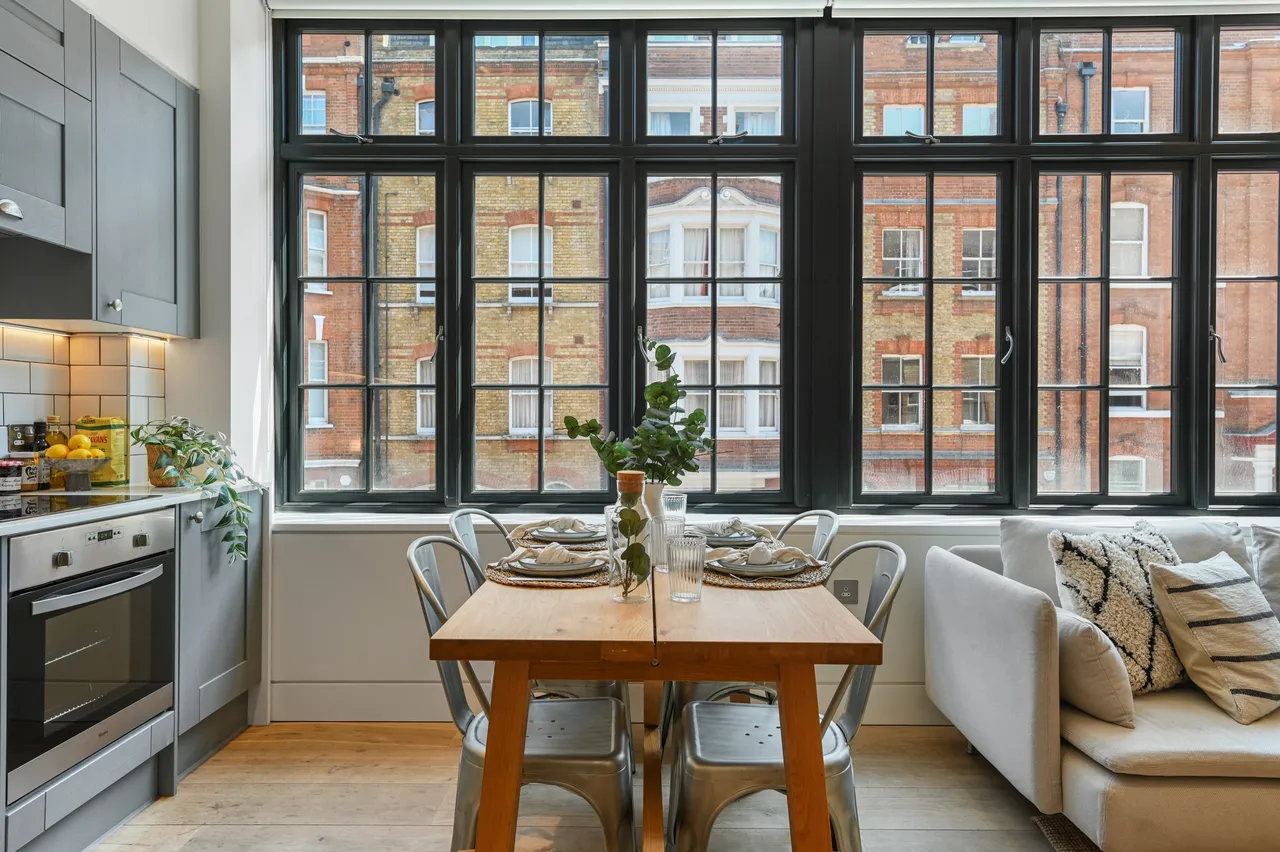 Great Titchfield Street, Fitzrovia, W1W, photo 4