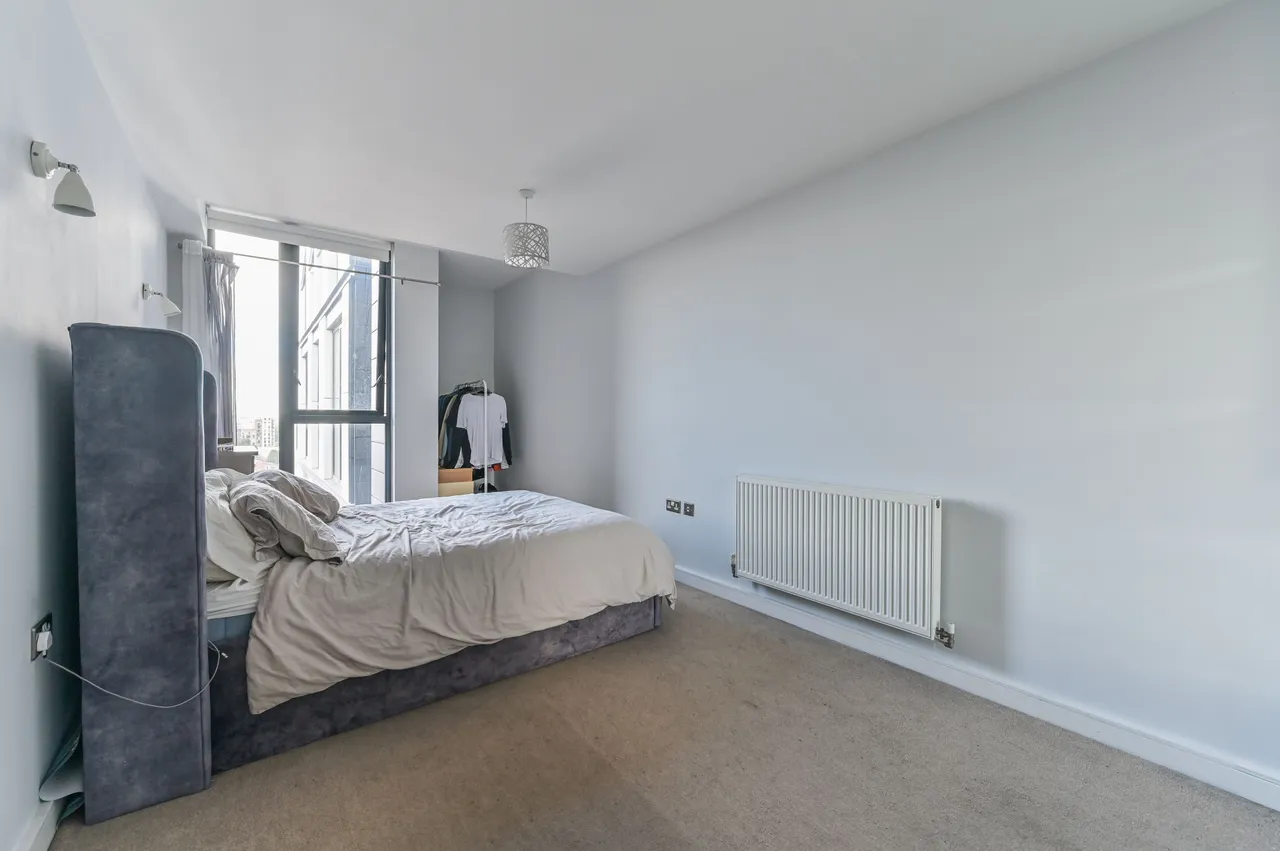 Flat 147, Centrillion Point, 2 Masons Avenue, Croydon, photo 5