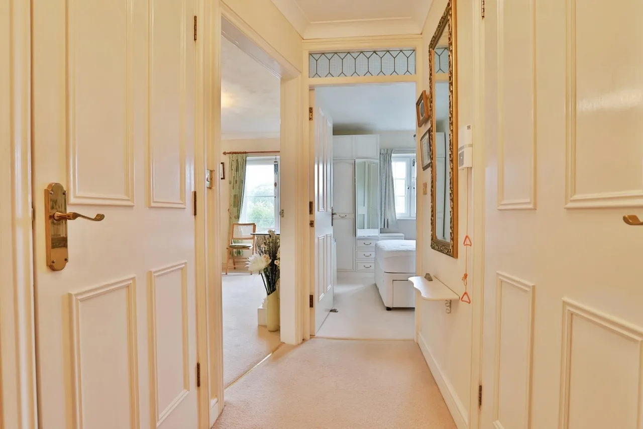 Lansdowne Road, Bournemouth, BH1, photo 6