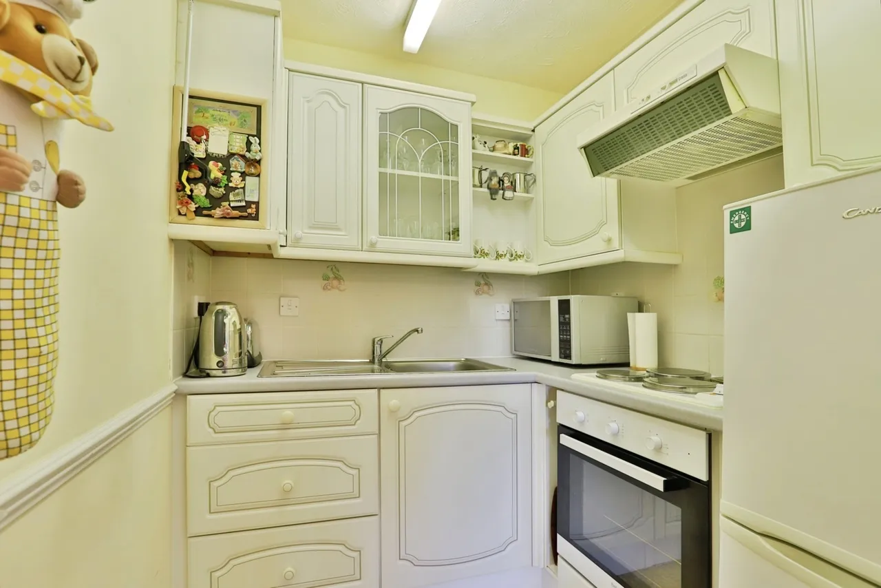 Lansdowne Road, Bournemouth, BH1, photo 7