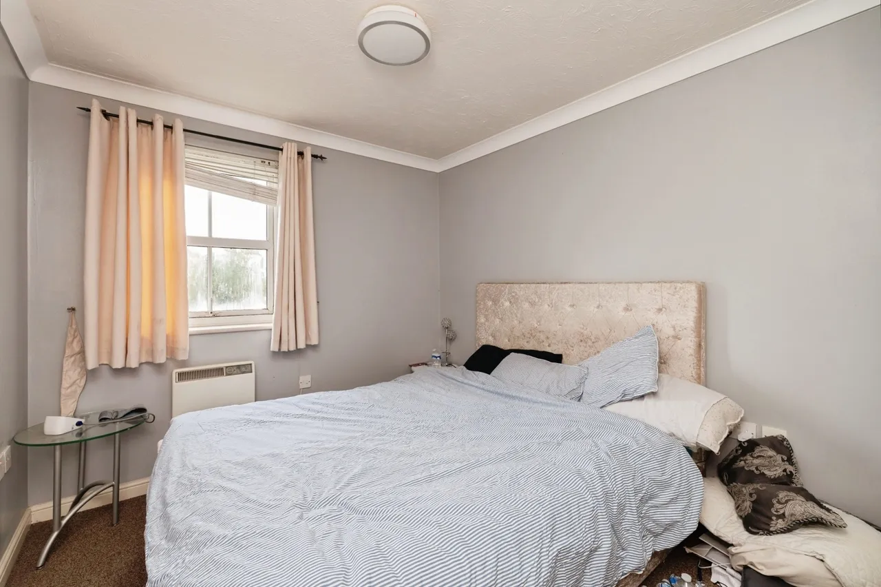 Rawlyn Close, Chafford Hundred, Grays, Essex, RM16, photo 4