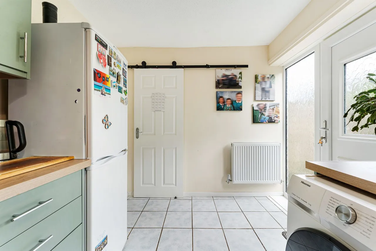 Lincoln Close, Runcorn, WA7 4YX, photo 5