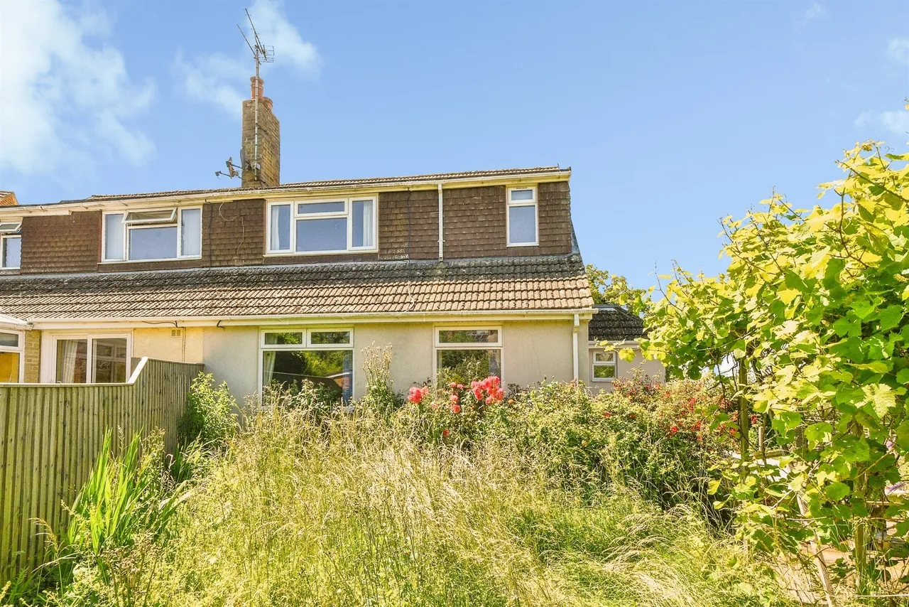 Malthouse Close, Blunsdon, Swindon, photo 10