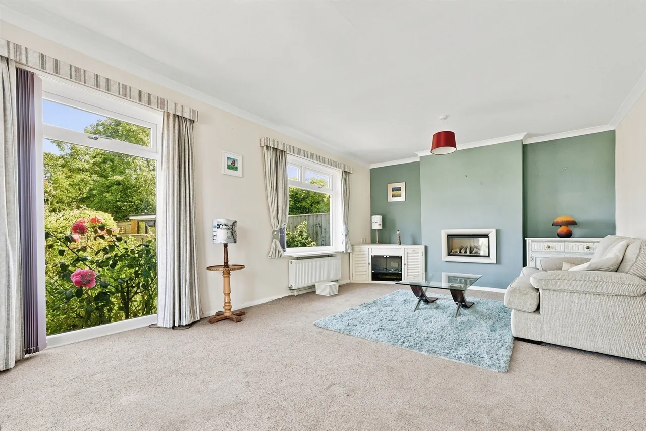 Malthouse Close, Blunsdon, Swindon, photo 5