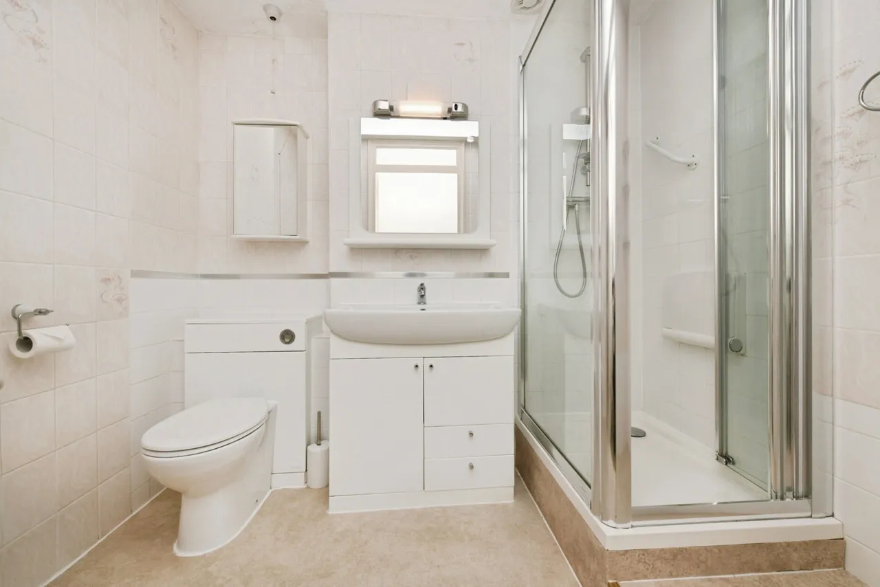 Eastfield Road, BRENTWOOD, Essex, CM14, photo 9
