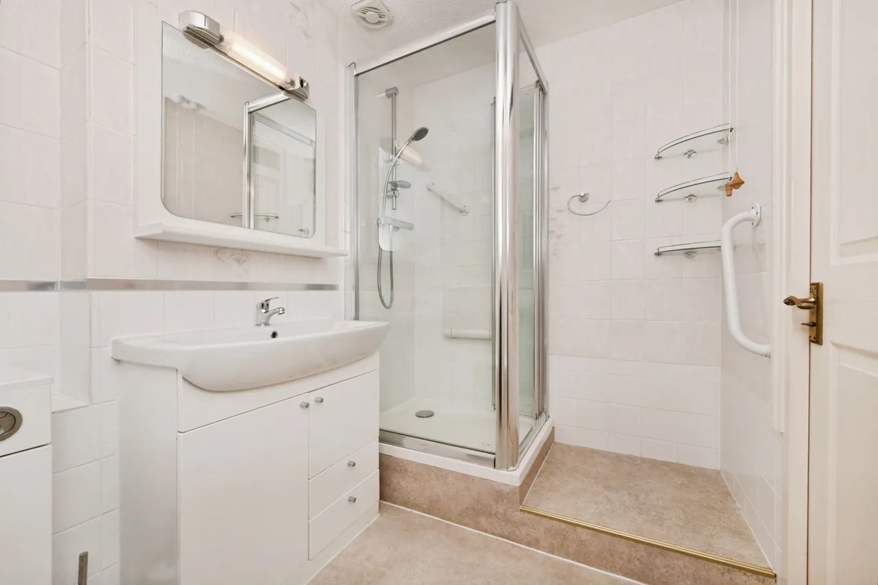 Eastfield Road, BRENTWOOD, Essex, CM14, photo 10