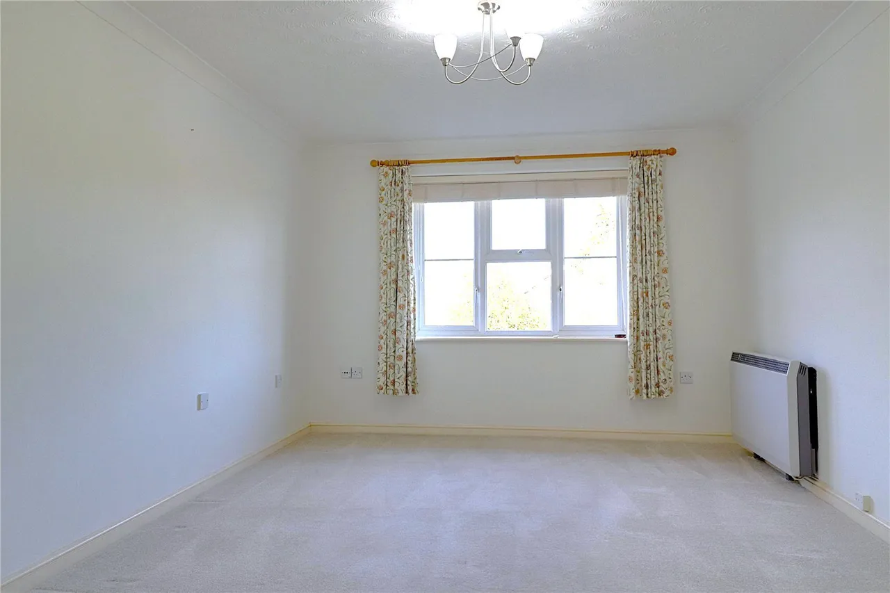 Eastfield Road, BRENTWOOD, Essex, CM14, photo 3