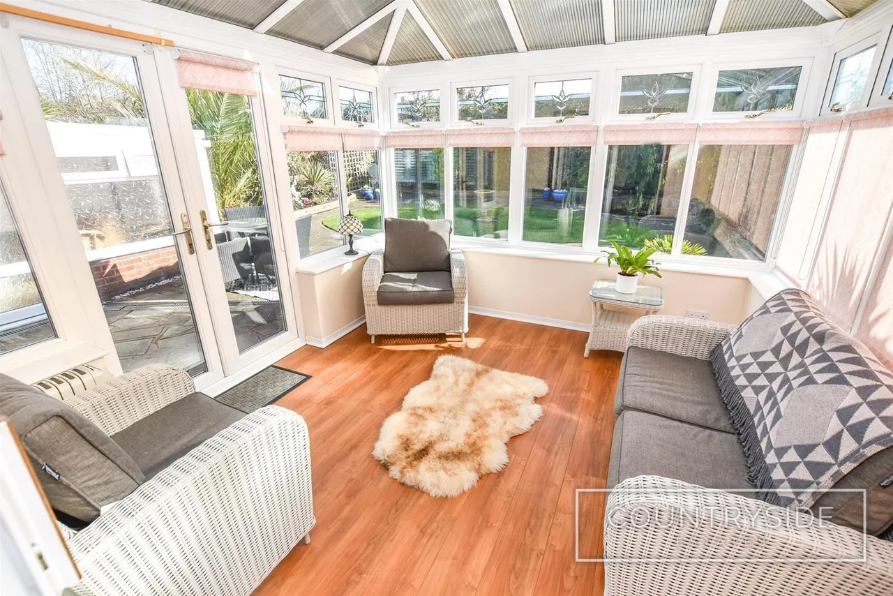 Clifton Way, Benfleet, photo 4