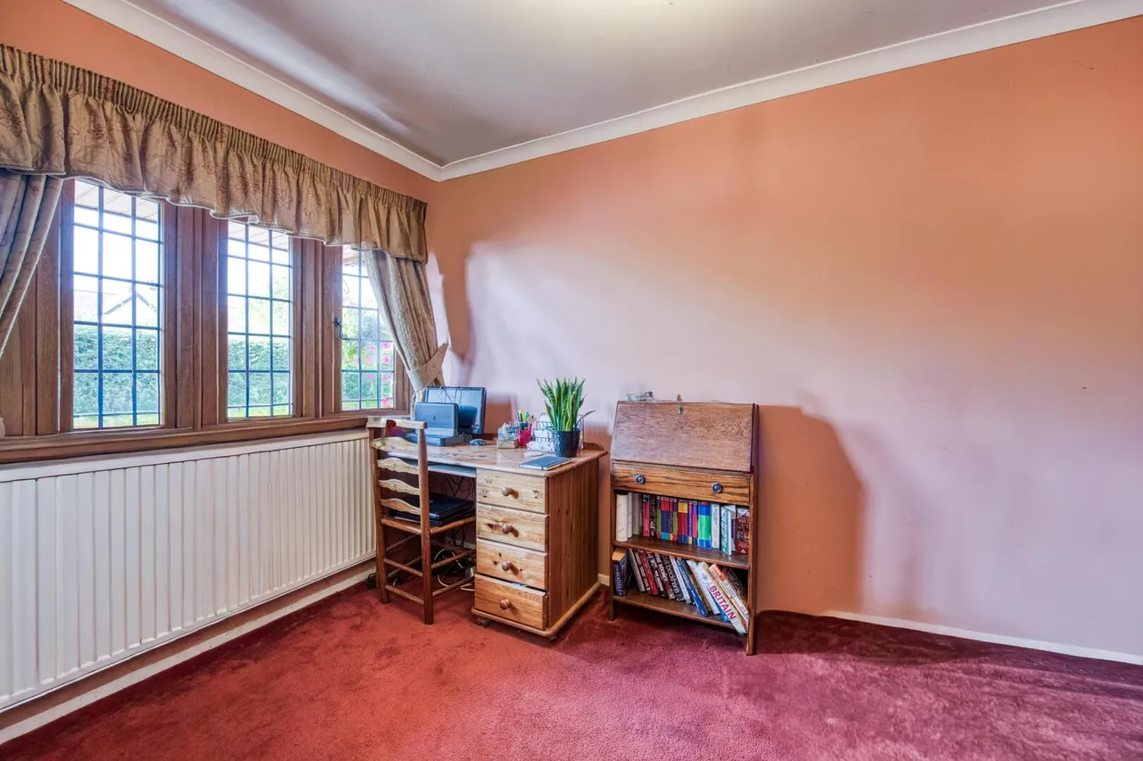 Worcester Road, Hagley, photo 15