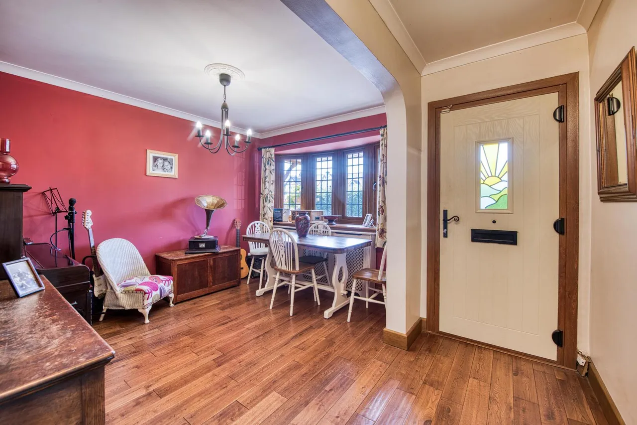 Worcester Road, Hagley, photo 13