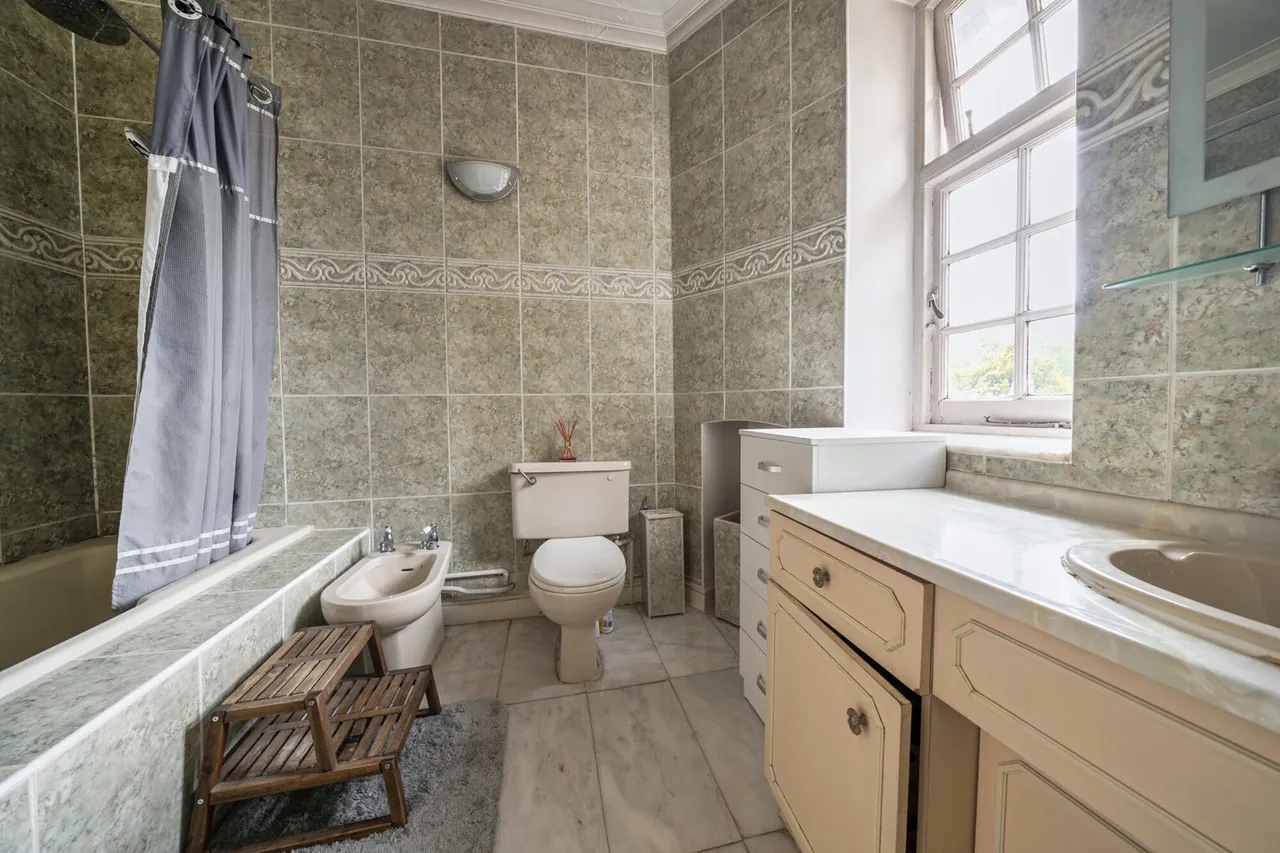 Ducks Hill Road, Northwood, HA6, photo 12