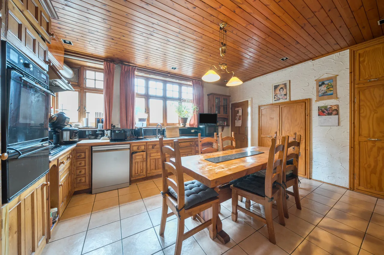 Ducks Hill Road, Northwood, HA6, photo 5