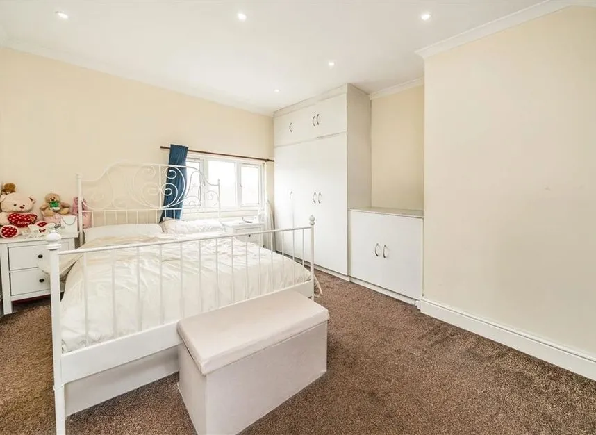 Randall Avenue, Cricklewood, NW2, photo 5