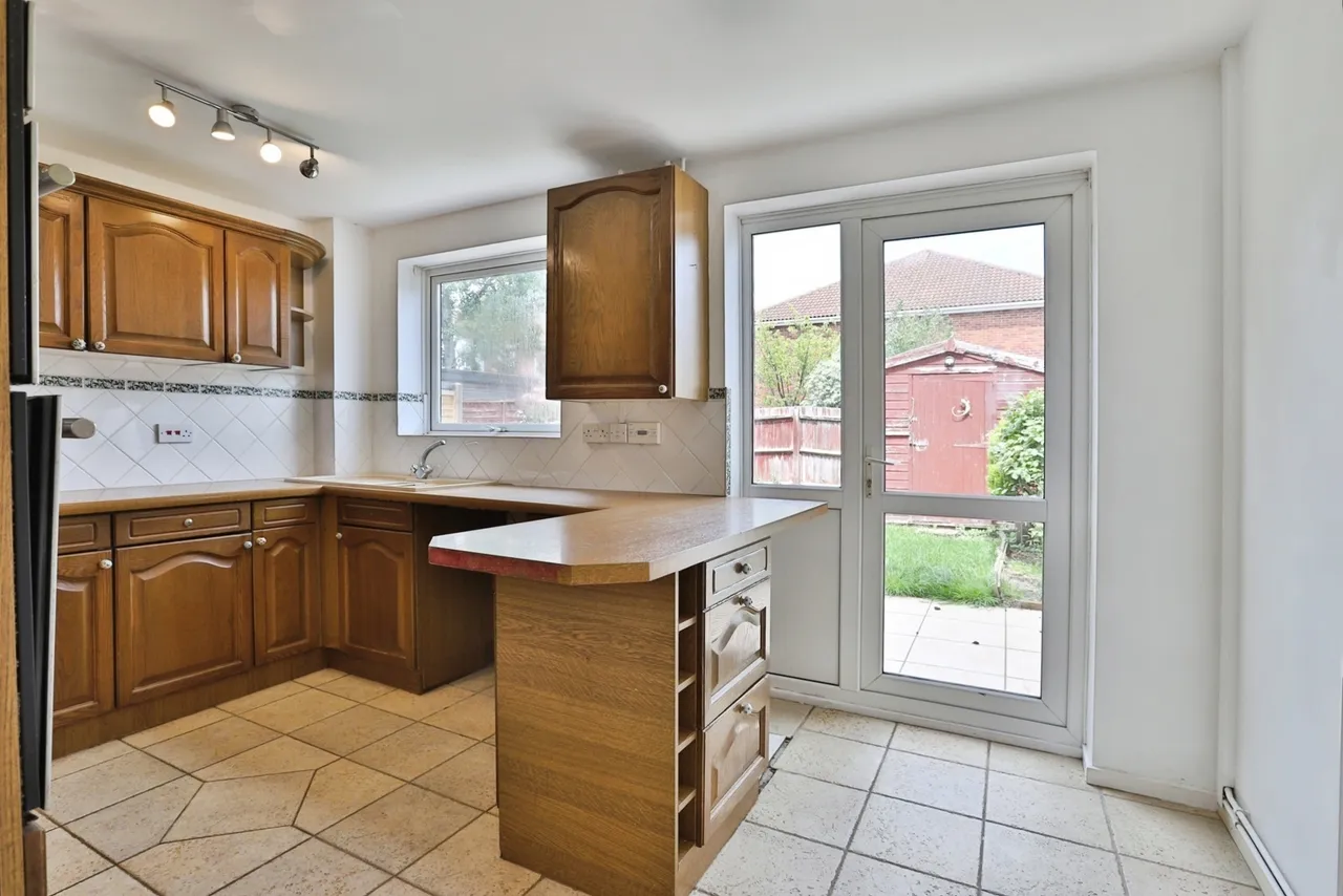 Thorncombe Close, Muscliff, BH9, photo 6