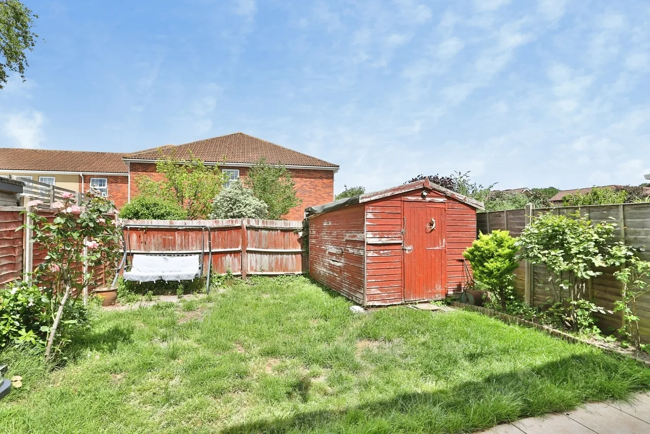 Thorncombe Close, Muscliff, BH9, photo 2
