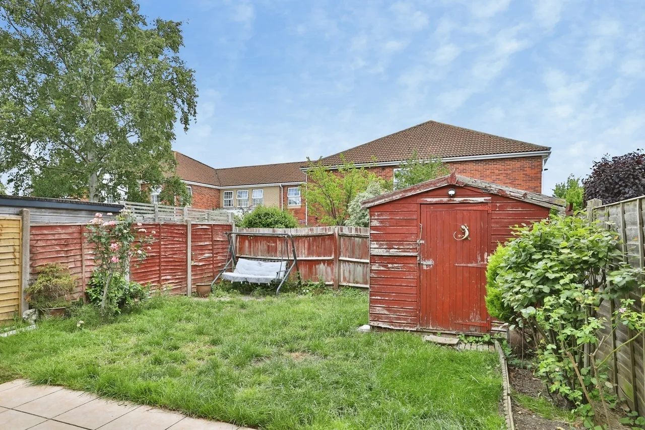 Thorncombe Close, Muscliff, BH9, photo 13