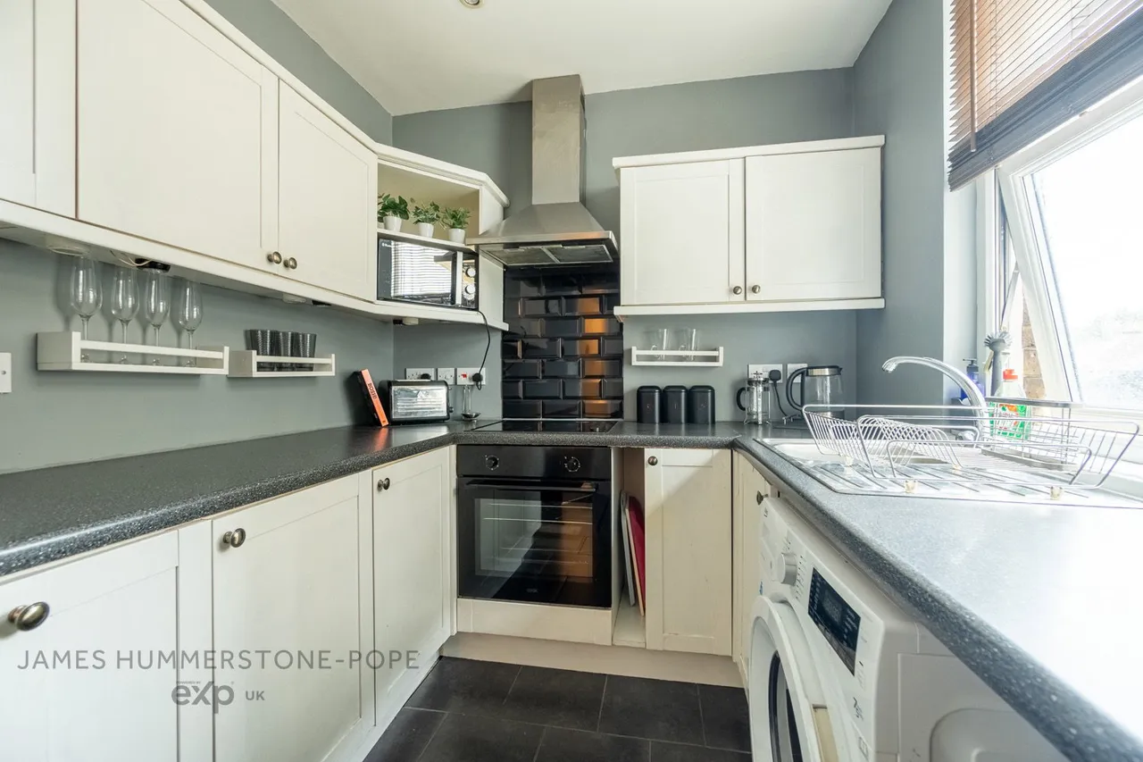 Two Bedrooms Ground Floor Flat, Ramsgate Road, Margate, photo 5