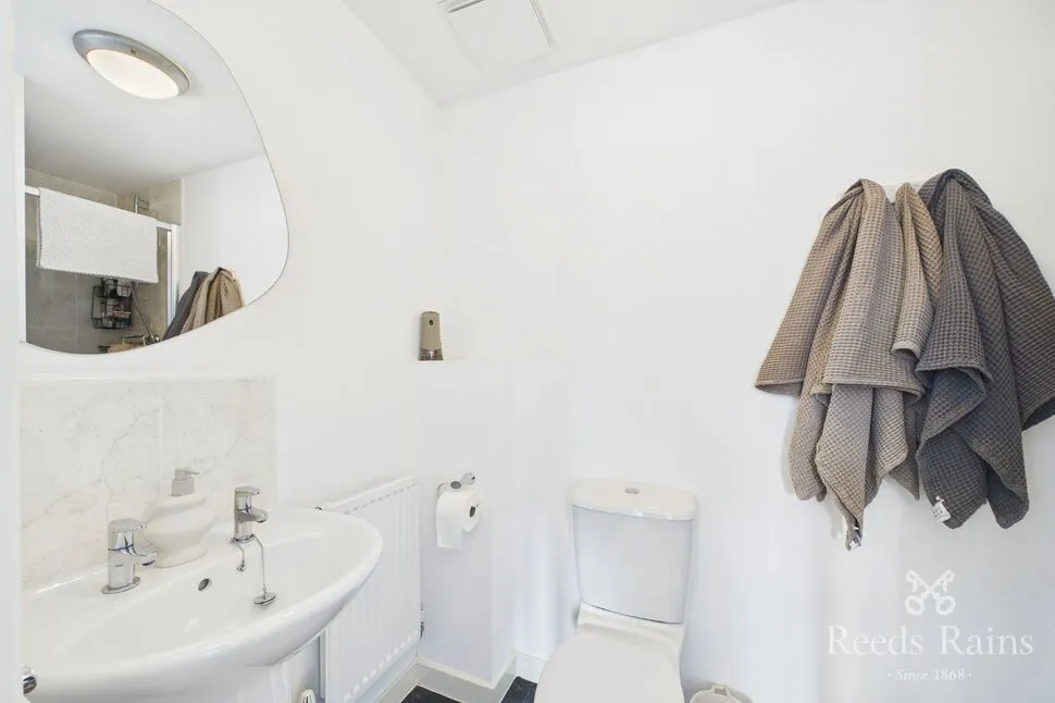 Askew Way, Chesterfield, Derbyshire, S40, photo 6