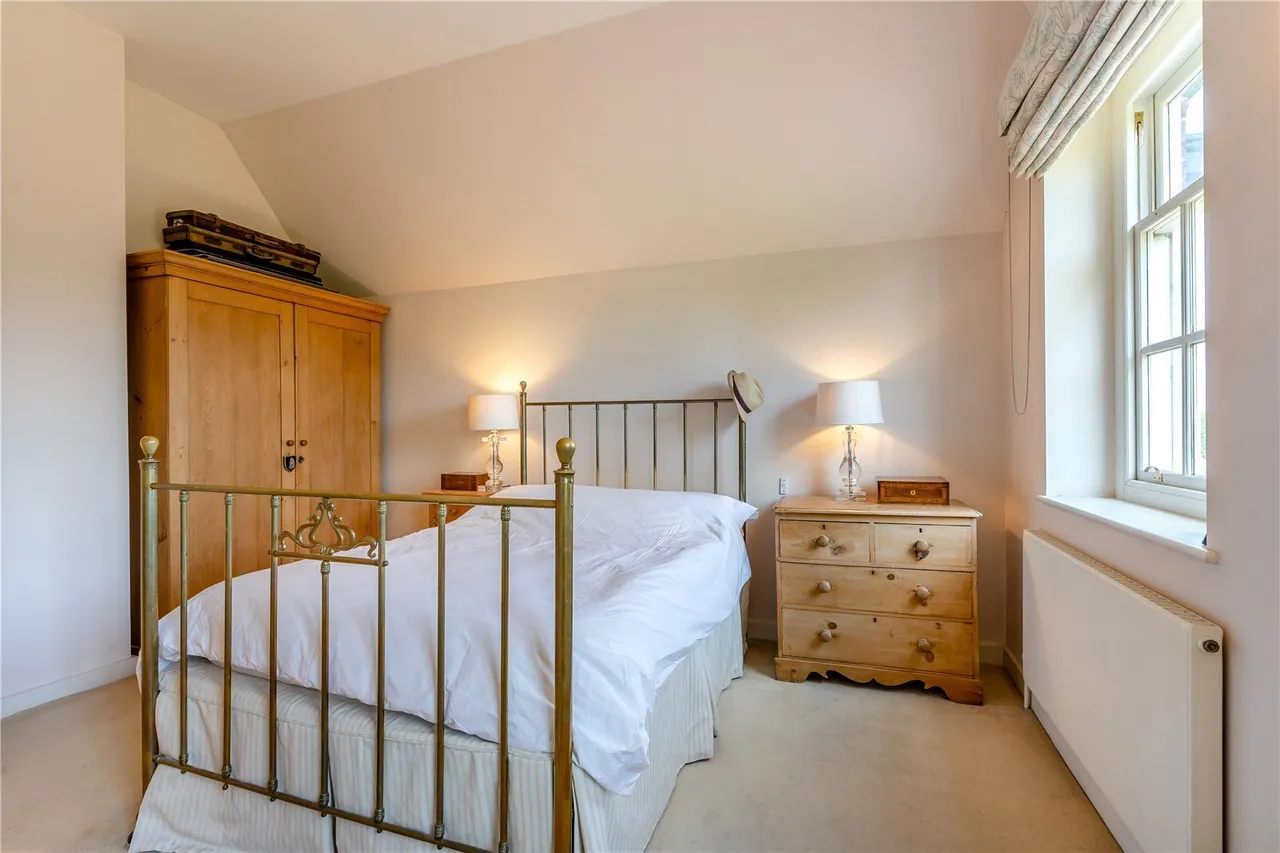 Vicarage Hill, Loxwood, RH14, photo 11
