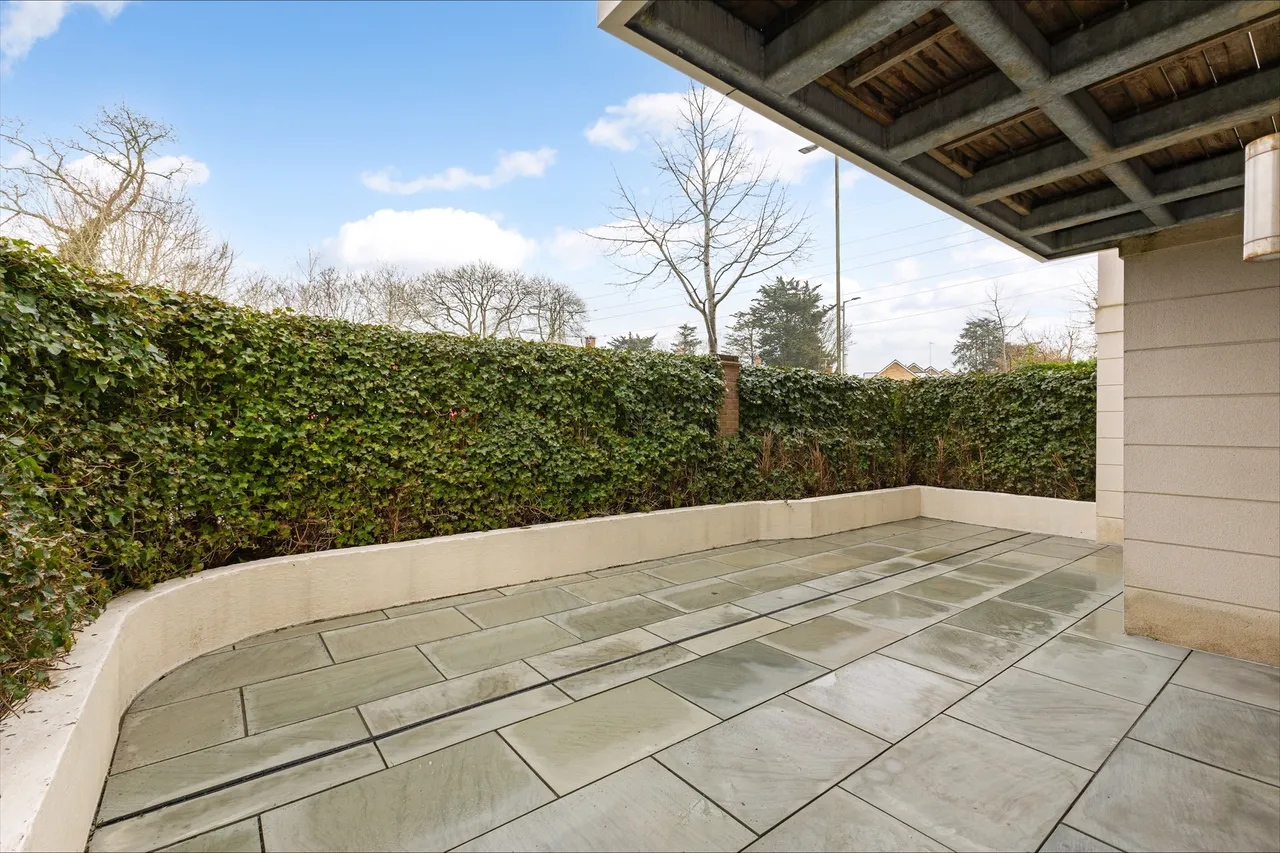 Sparrows Herne, Bushey, photo 12