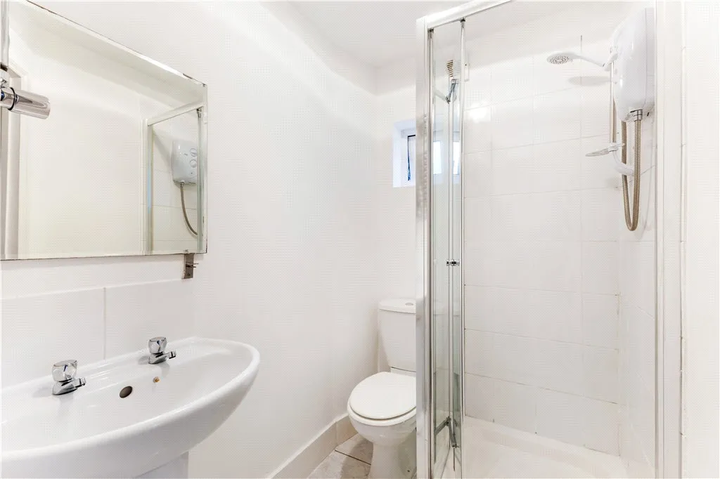 Louise Road, London, E15, photo 10