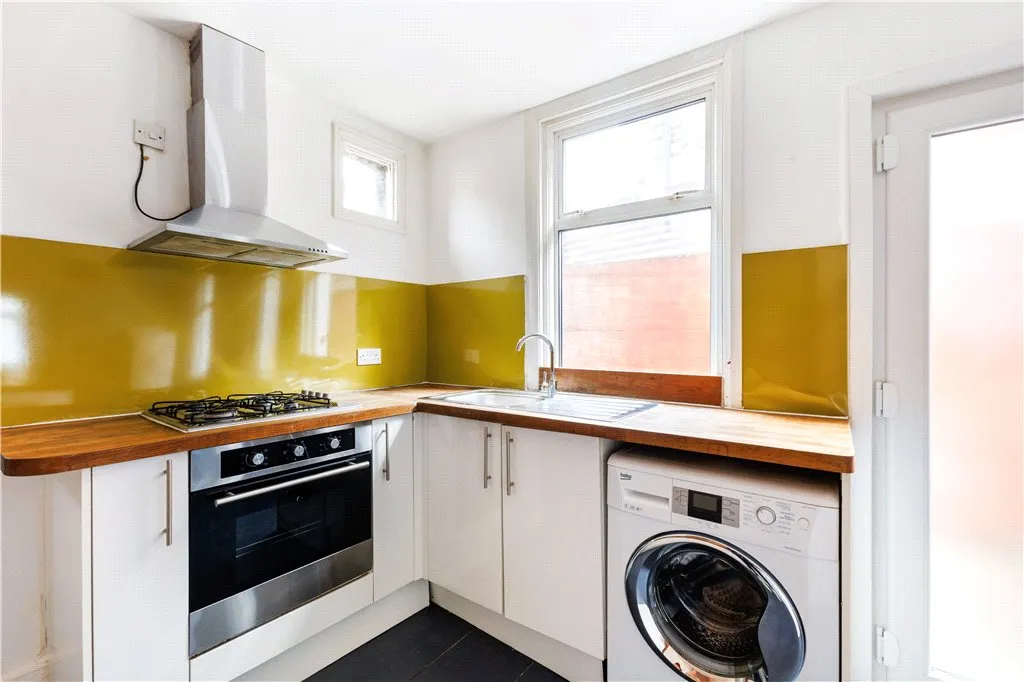 Louise Road, London, E15, photo 22