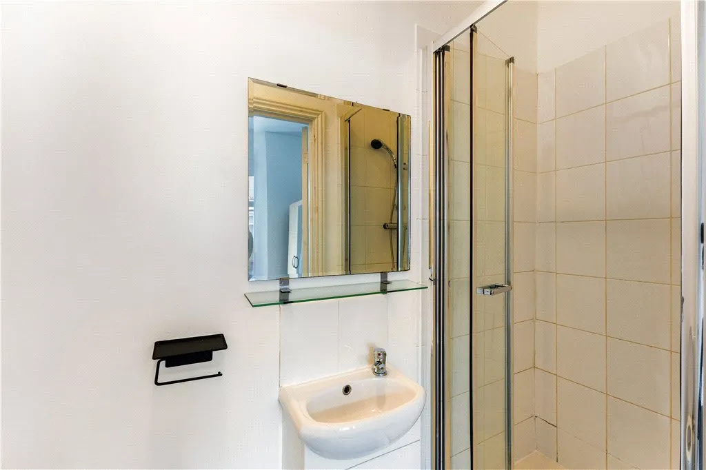Louise Road, London, E15, photo 30