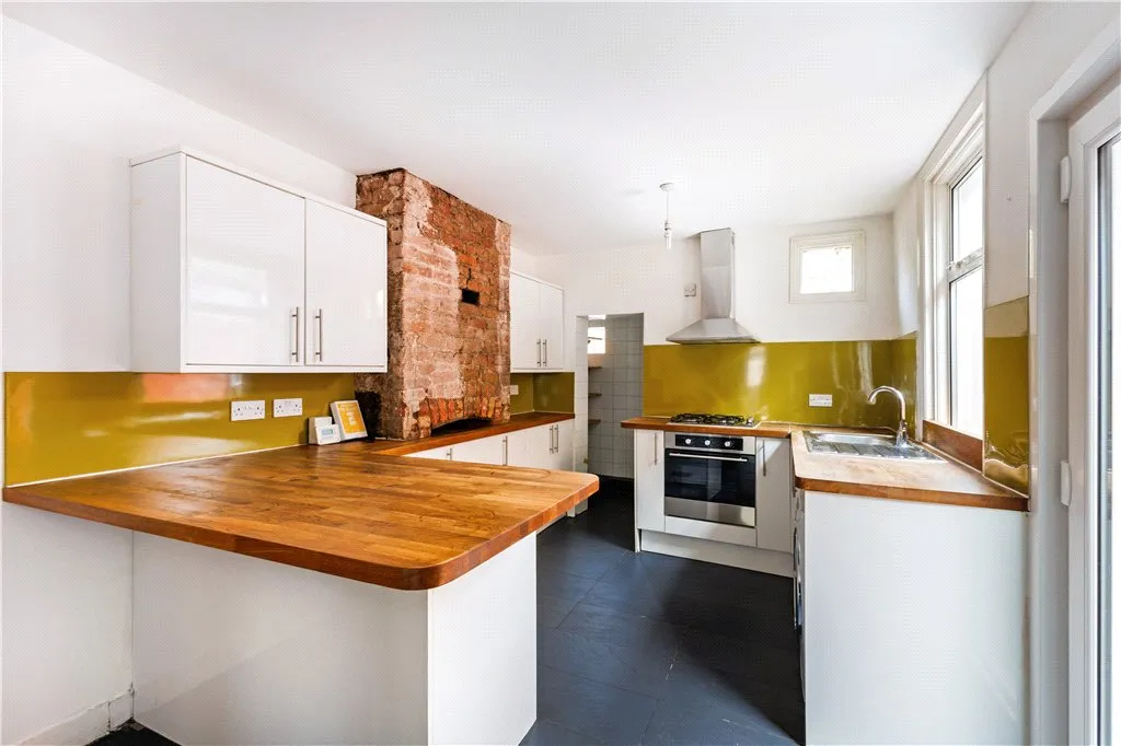 Louise Road, London, E15, photo 20