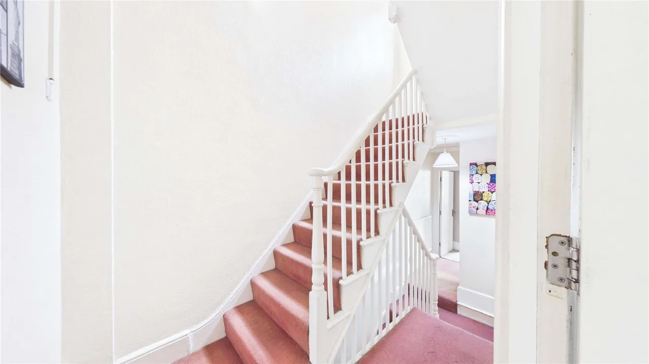 Larcom Street, SE17, photo 12
