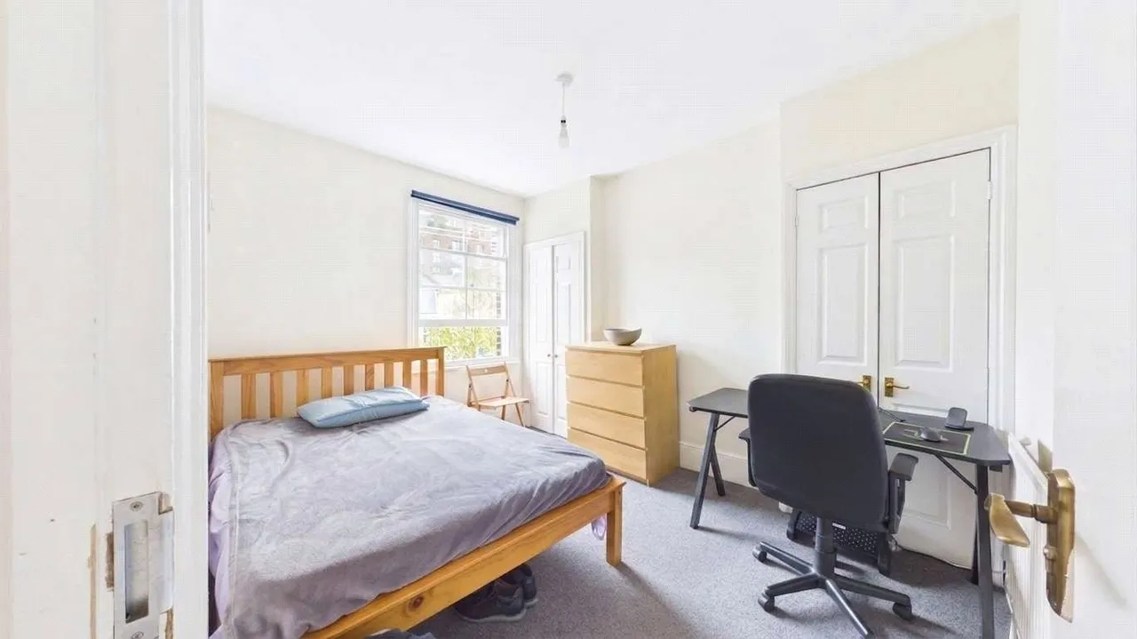 Larcom Street, SE17, photo 16