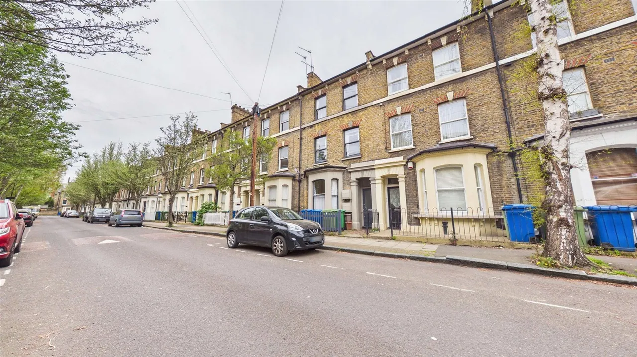 Larcom Street, SE17, photo 17