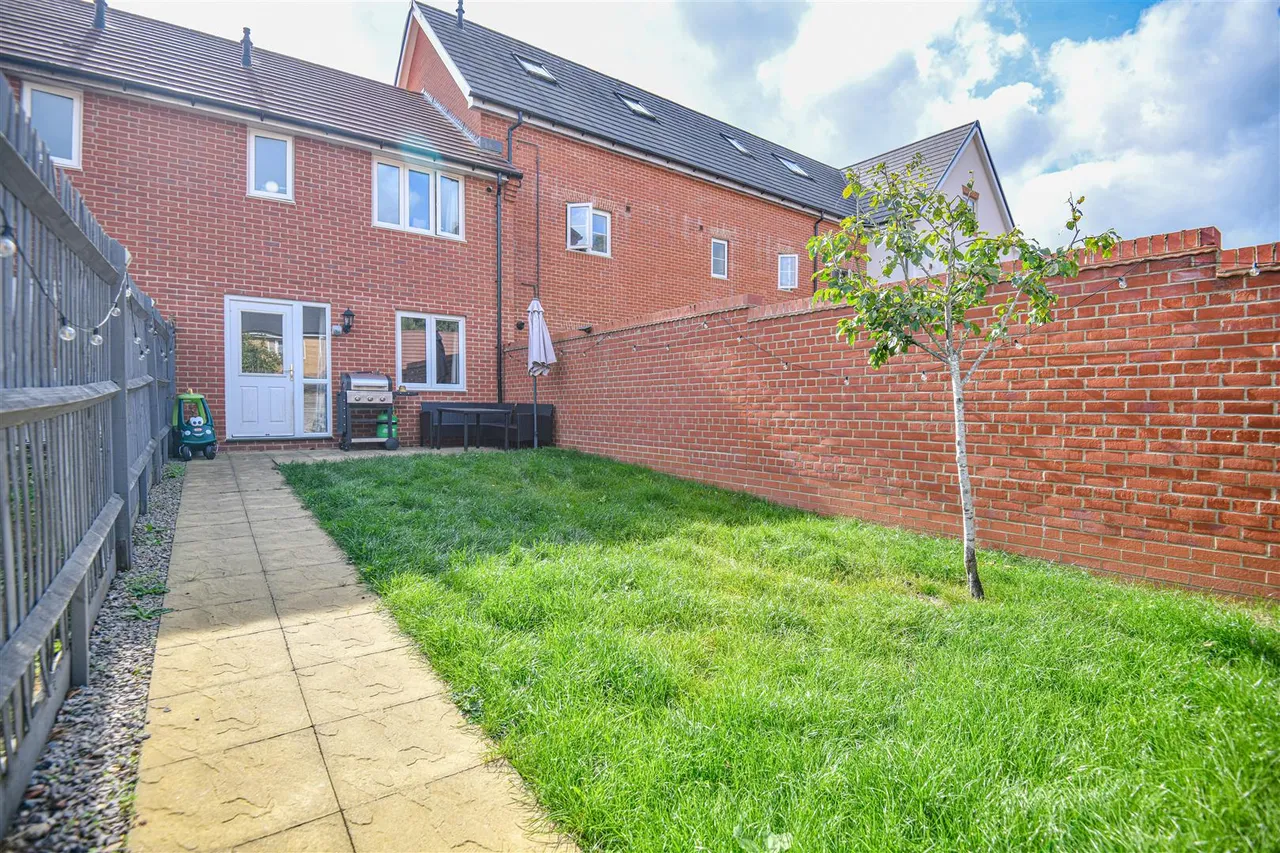 Chiltern Crescent, Fair Oak, SO50, photo 15