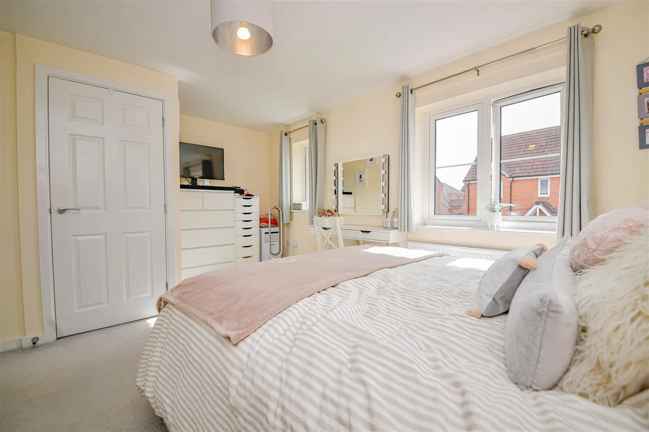 Chiltern Crescent, Fair Oak, SO50, photo 11