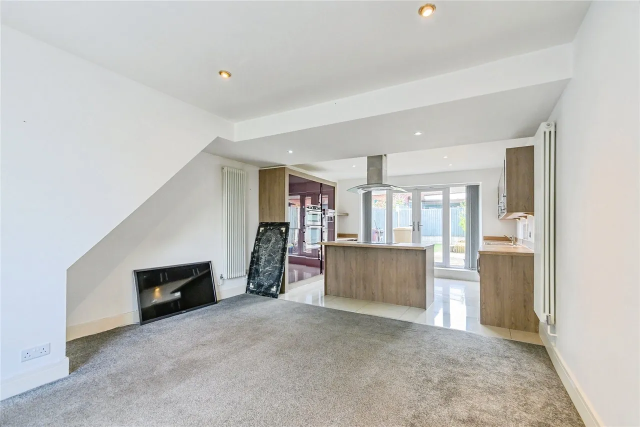 Cross Street, Farnworth, Bolton, Greater Manchester, BL4, photo 7