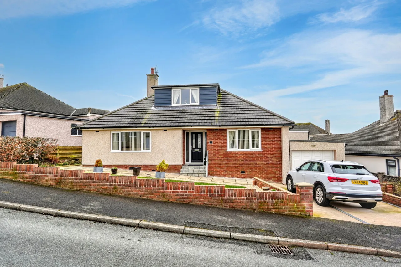 3 bed house for sale — Chaucer Road, Workington, CA14 4HH