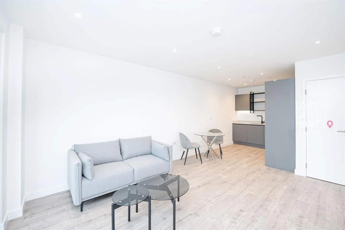 1 bed flat to rent, Fauna Walk, Watford
