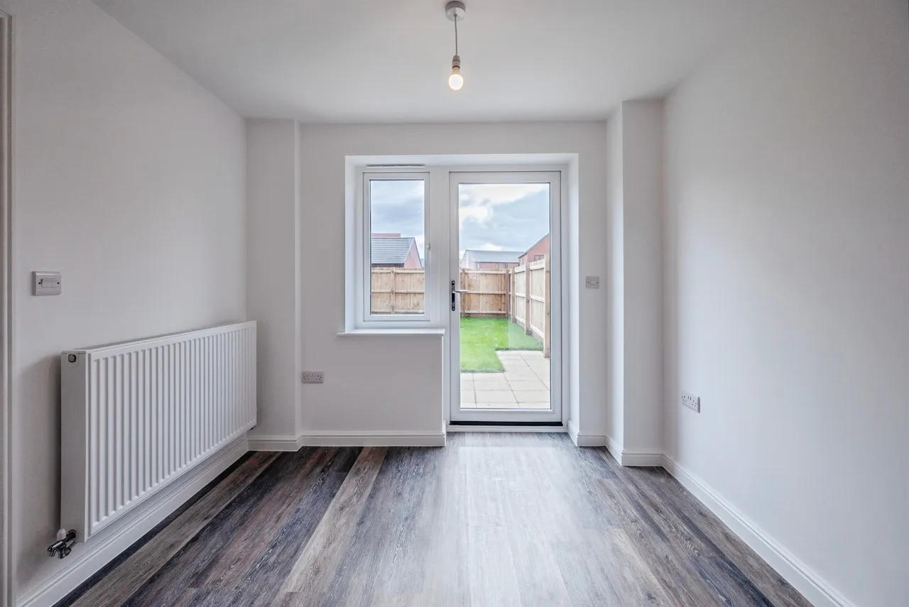 Emerald Close, Bradwell, NR31, photo 7