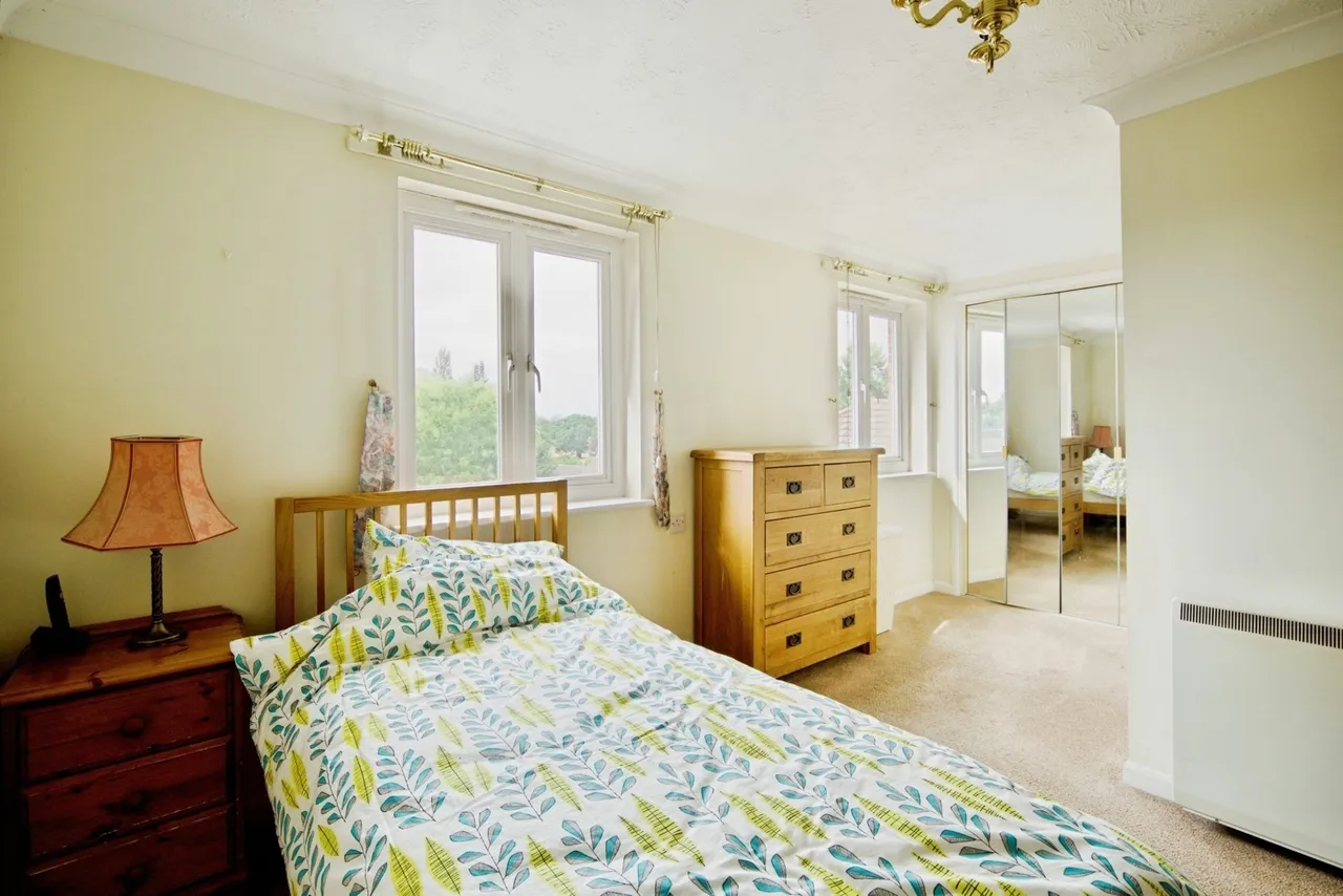 Hudsons Court, Darkes Lane, Potters Bar, Hertfordshire, EN6, photo 7