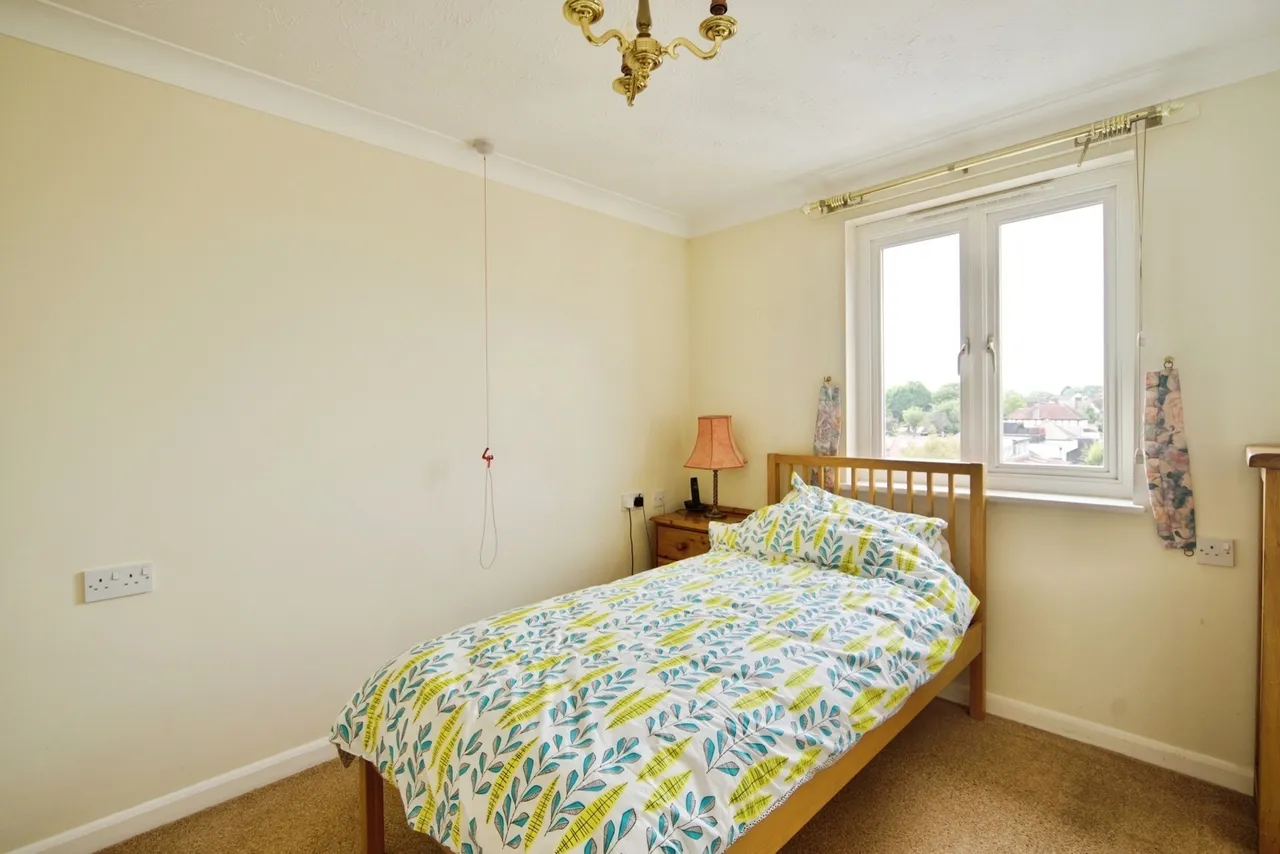 Hudsons Court, Darkes Lane, Potters Bar, Hertfordshire, EN6, photo 21