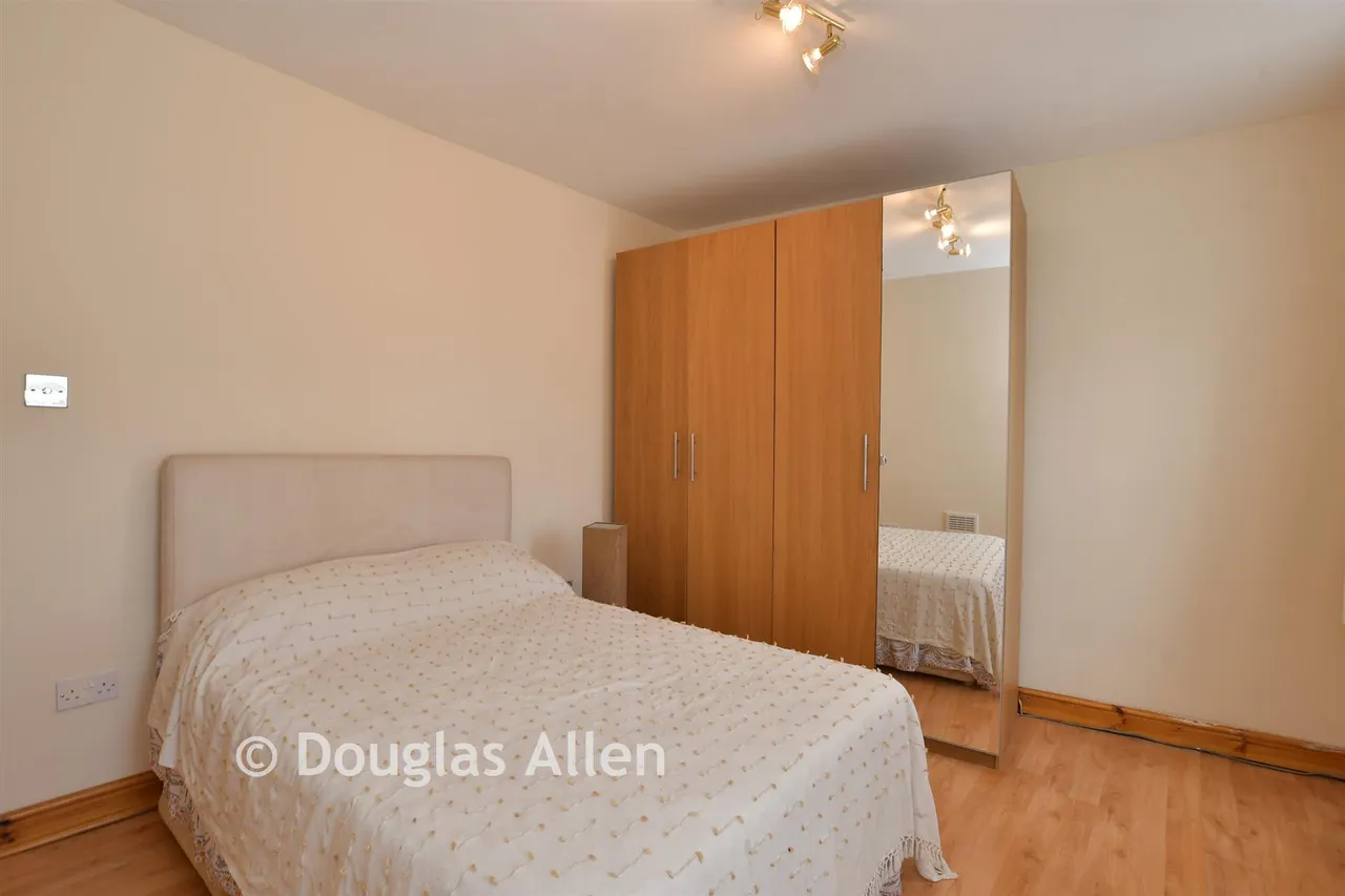 Shernhall Street, Walthamstow, E17, photo 5