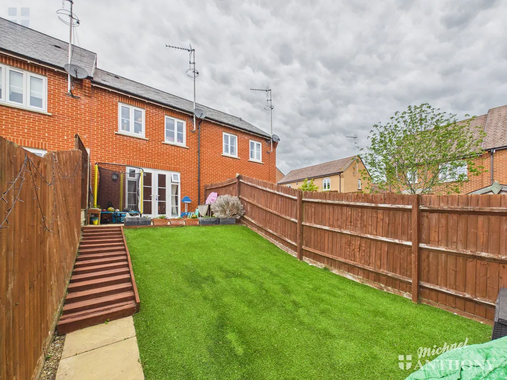 Beeston Lane, Aylesbury, HP19 9DR, photo 10