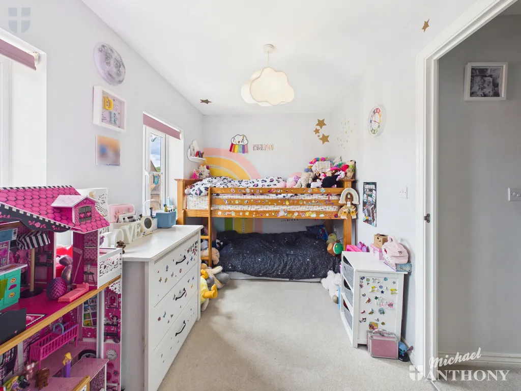 Beeston Lane, Aylesbury, HP19 9DR, photo 11