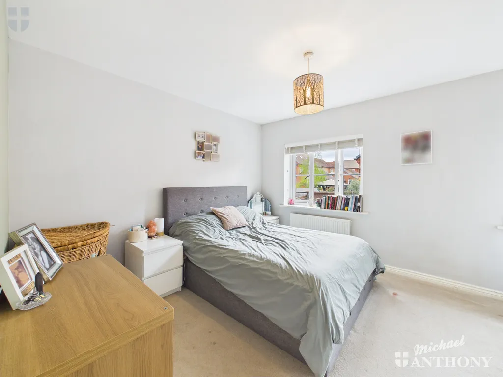 Beeston Lane, Aylesbury, HP19 9DR, photo 5