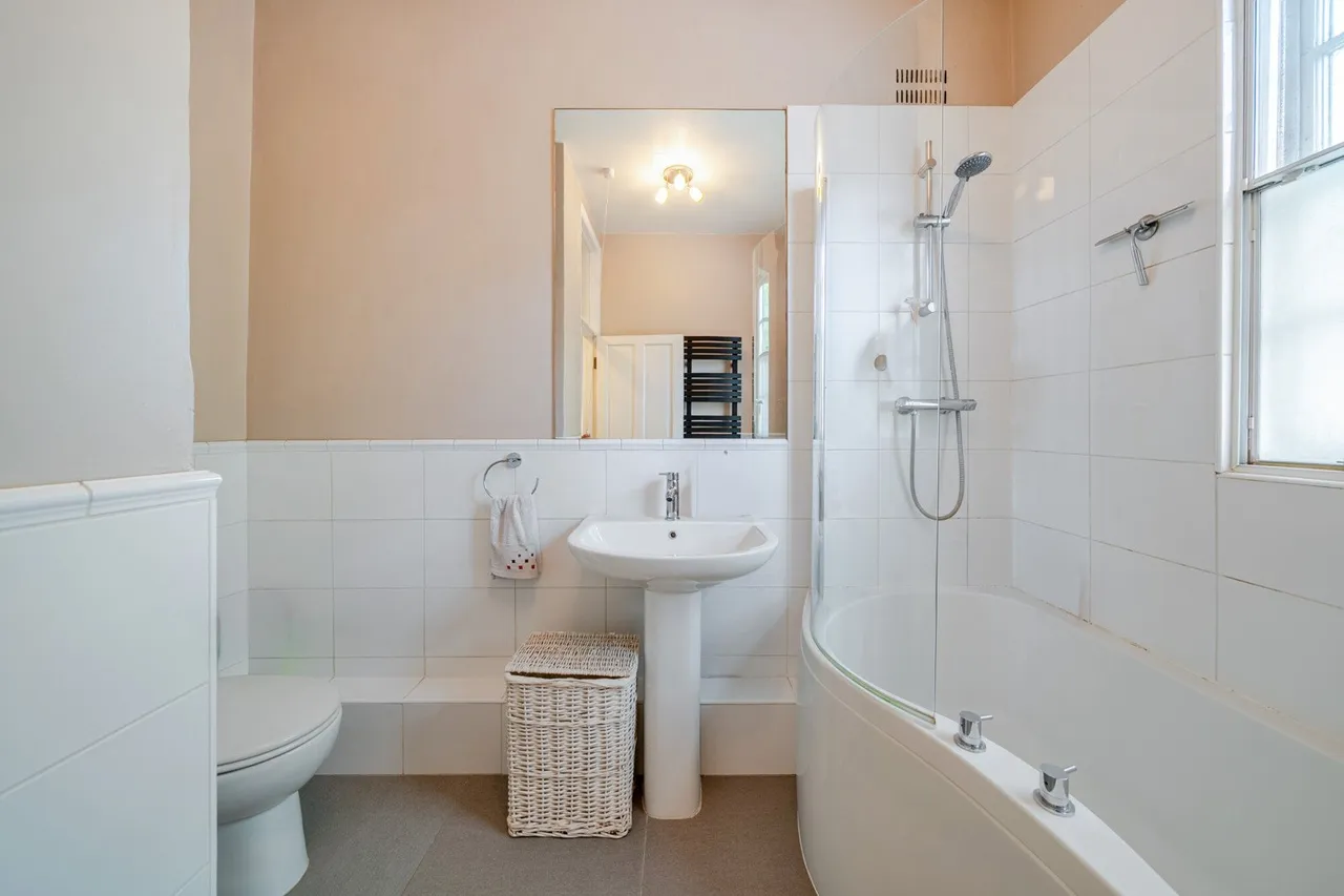 Camberwell New Road, SE5, photo 13