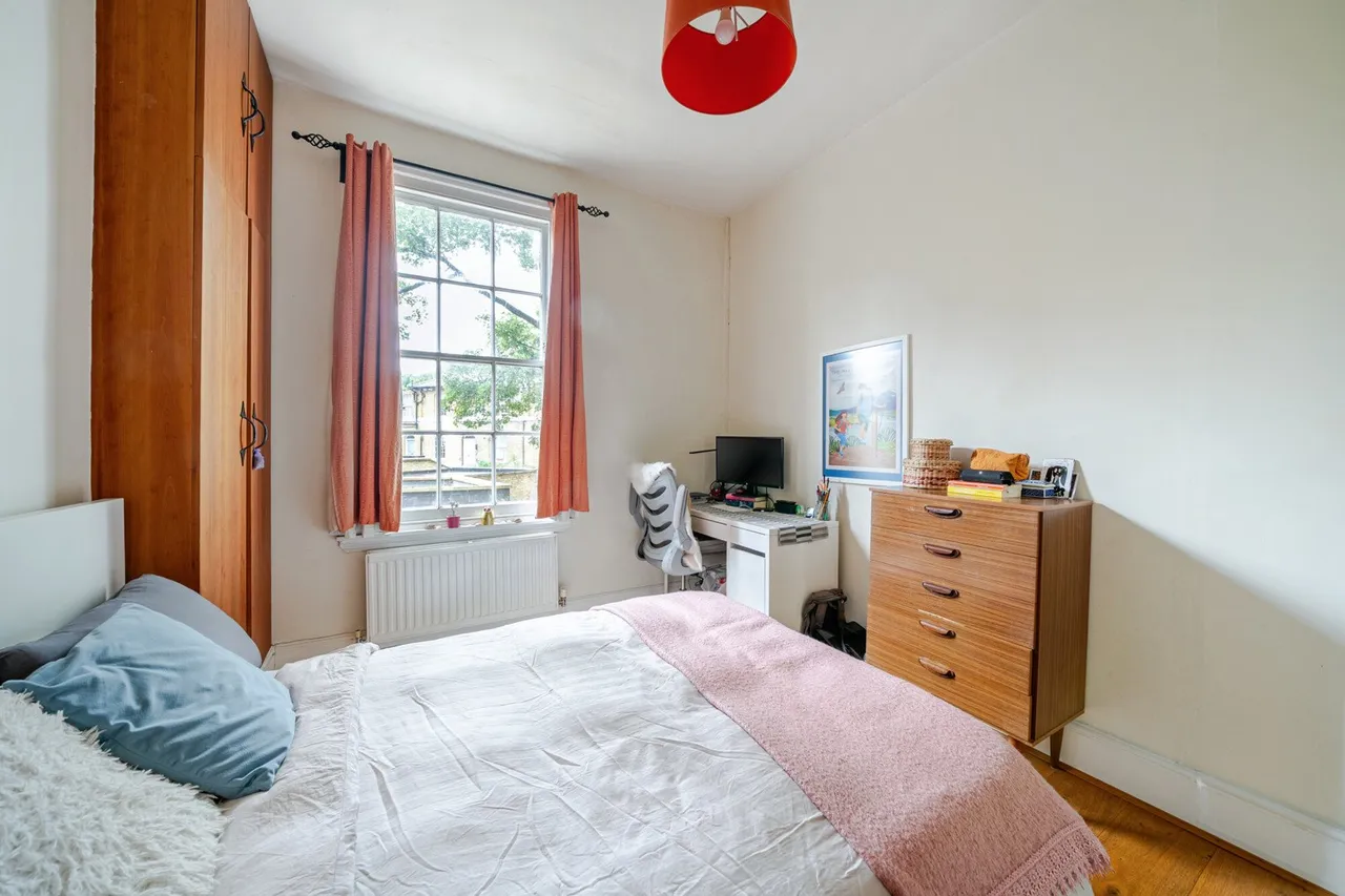 Camberwell New Road, SE5, photo 9