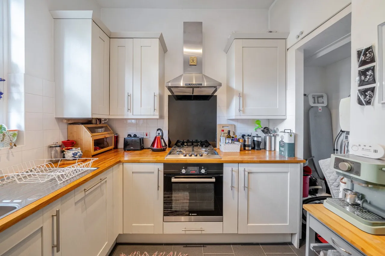 Camberwell New Road, SE5, photo 5