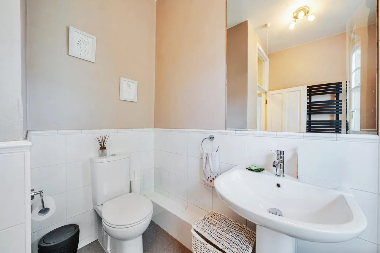 Camberwell New Road, SE5, photo 12
