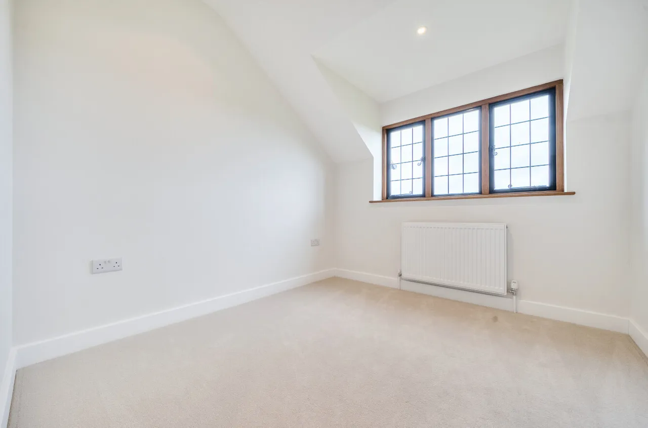 Blagrove Lane, Wokingham, Berkshire, RG41 4AX, photo 27