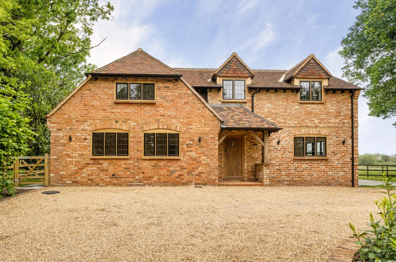 Blagrove Lane, Wokingham, Berkshire, RG41 4AX, photo 33